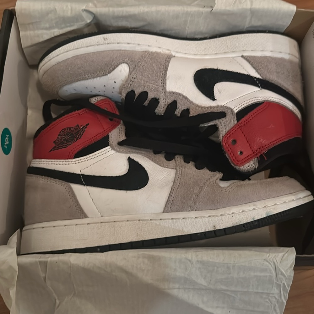 Kids Air Jordan 1 Retro High OG GS ( grade school)